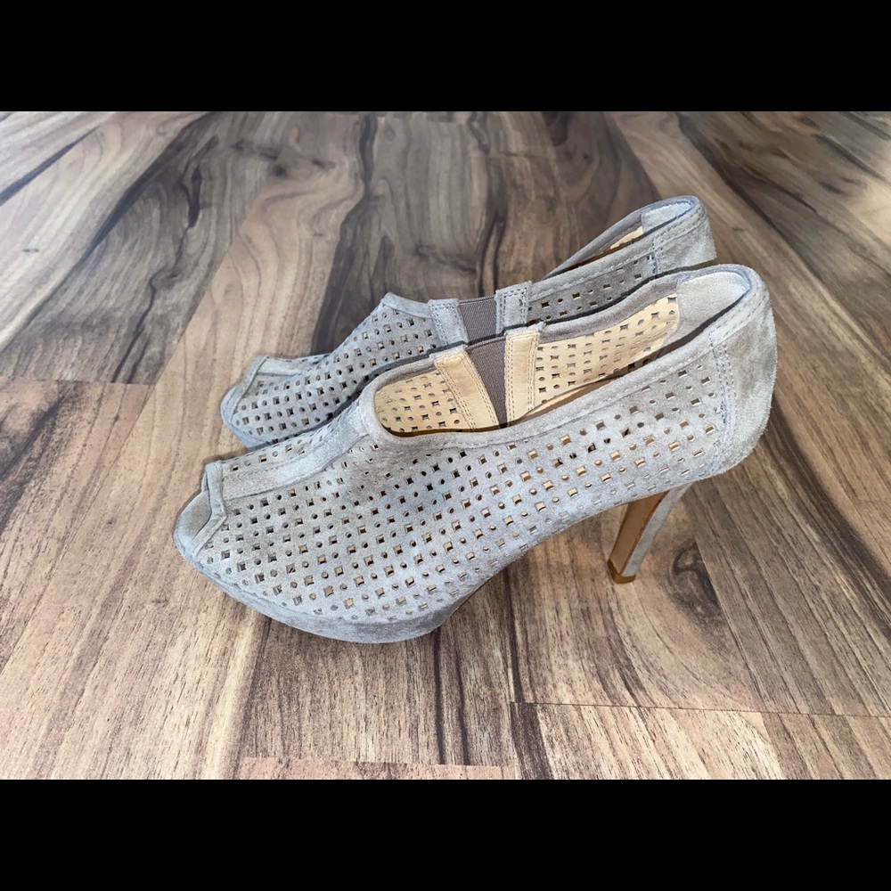 Paul green passion gray suede peep toe booties 6